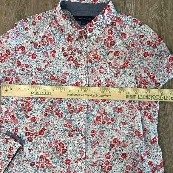 Tommy Hilfiger Floral Camp Shirt size M Lightweight Feminine Coquette Retro - Picture 6 of 14